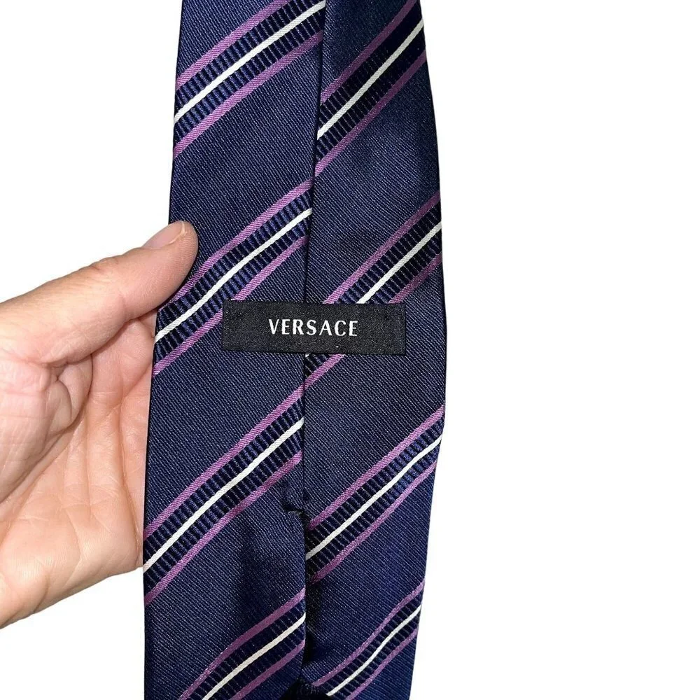 Versace Vintage Mens Neck Tie One Size Blue Lavender White Medusa Silk Logo